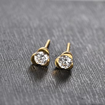 https://tjcuk.sirv.com/Products/81/6/8167221/Luxuriant-Diamond-Lab-Grown-Diamond-Solitaire-Stud-Push-Post-Earring-i_8167221_1 (copy).jpg?w=342&h=342